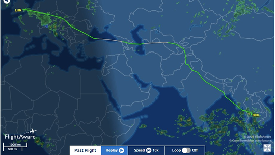 Turbulência em voo de Londres a Singapura deixa 1 morto e mais de 30 feridos - Foto: (FlightAware/Reprodução)