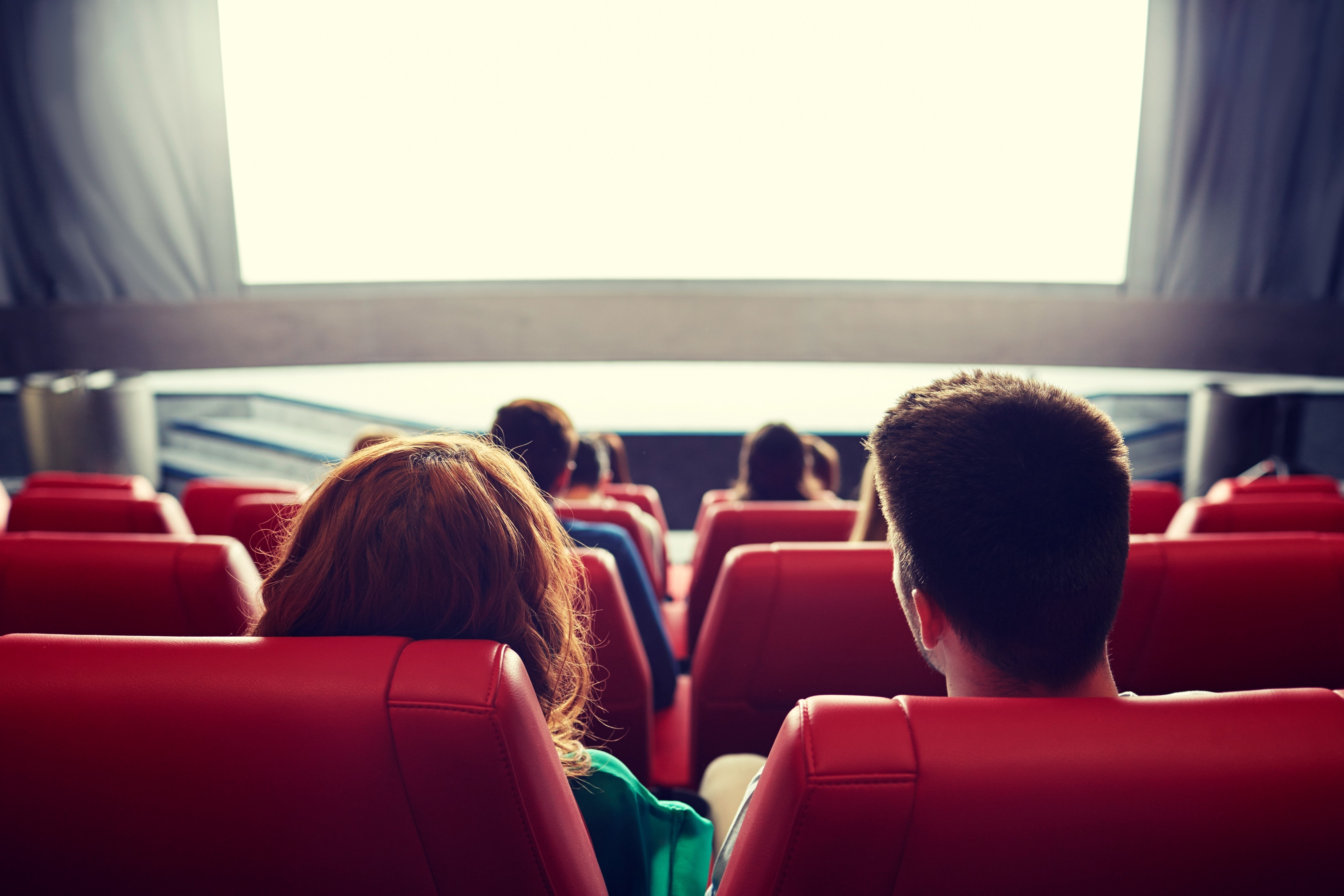 Evento especial em Ipatinga terá sessão de cinema gratuita para solteiros neste sábado