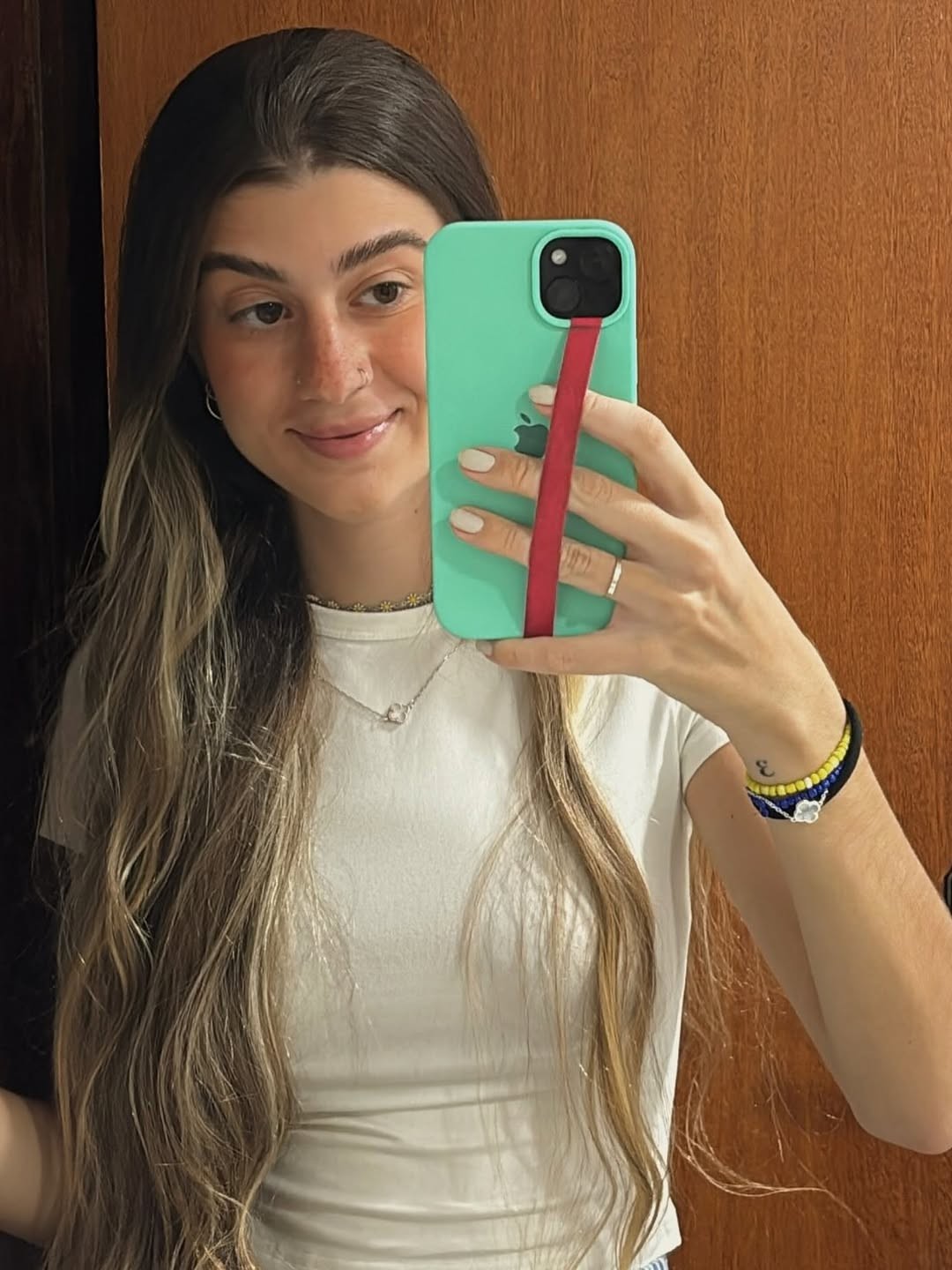 Jovem morta em acidente de trânsito em BH era estagiária da TV Record; editor de imagem também ficou ferido