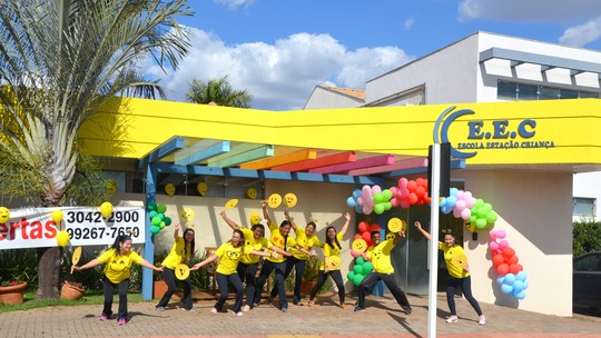 Quem - Escola de Idiomas em Todos Os Santos, Centro, MG - Wizard