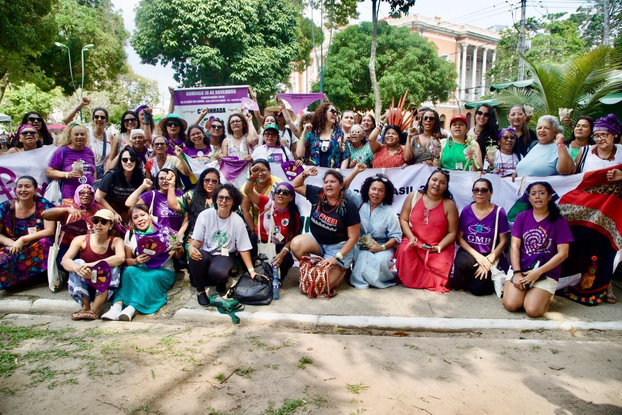 Belém tem marcha de mulheres por justiça climática que conecta Eco-92 e COP 30