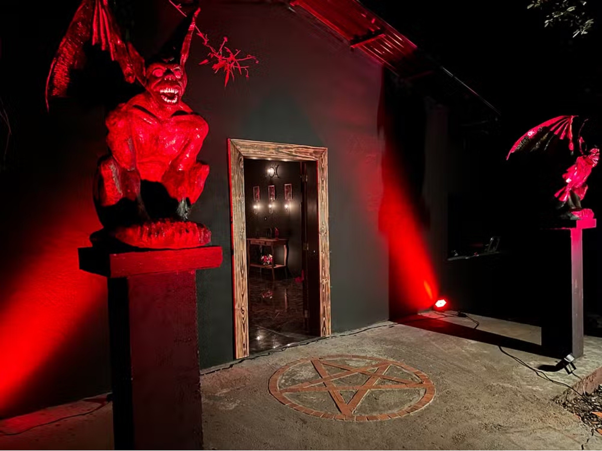 Endereço da Igreja de Lúcifer em Porto Alegre vai ser mantido em segredo: 'Questão de segurança', diz líder