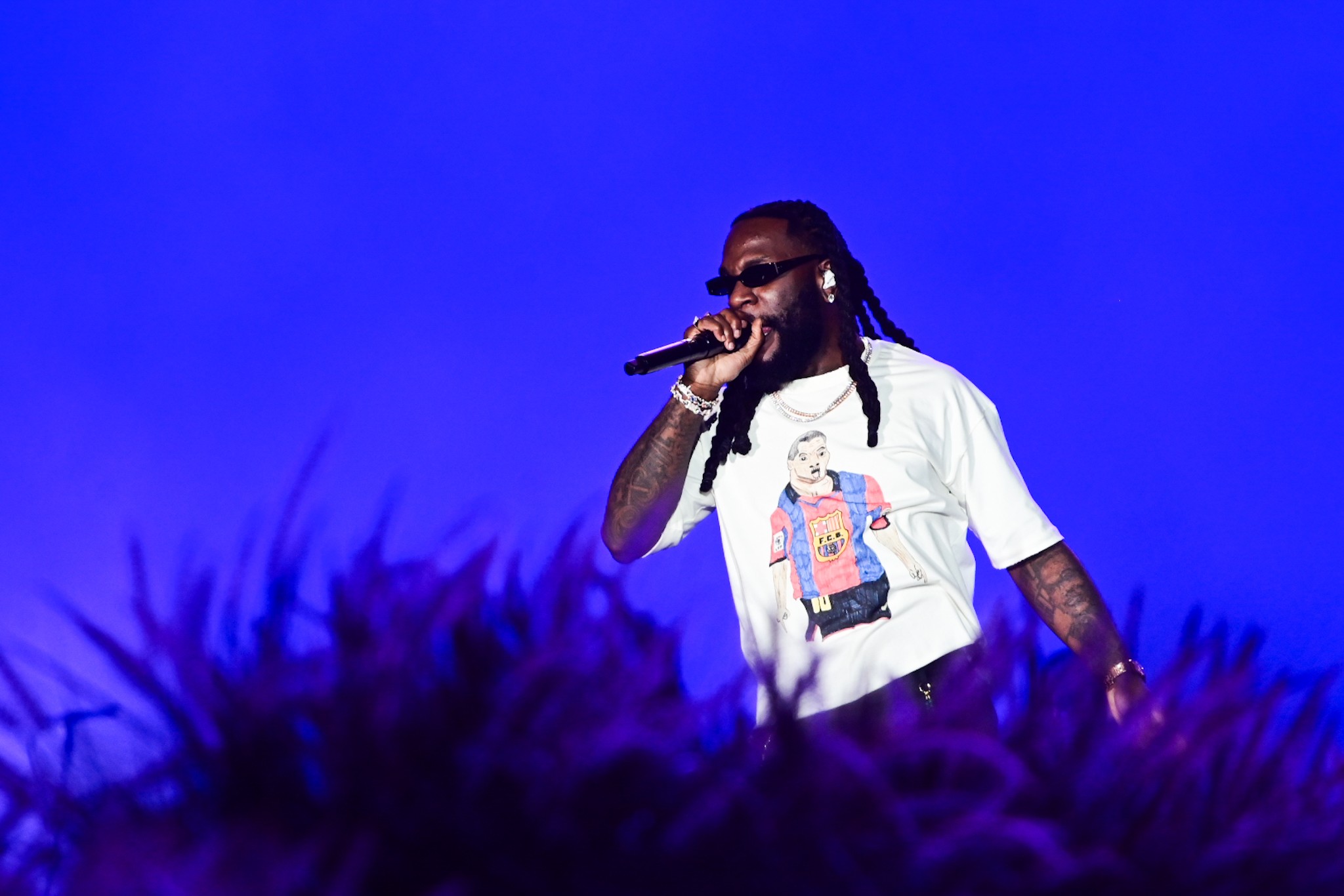 Burna Boy impressiona fãs de Travis Scott no The Town