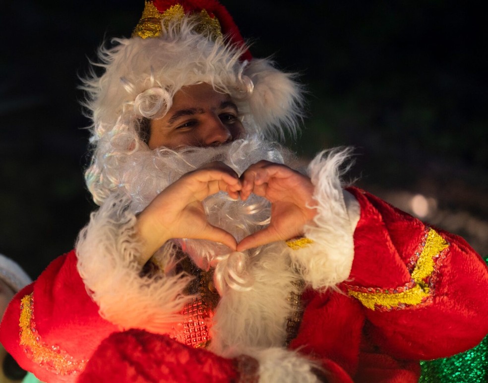Papai Noel, coral e show de mágica fazem parte das atrações do Natal Mágico 2023 — Foto: Divulgação/Prefeitura de Ribeirão Pires