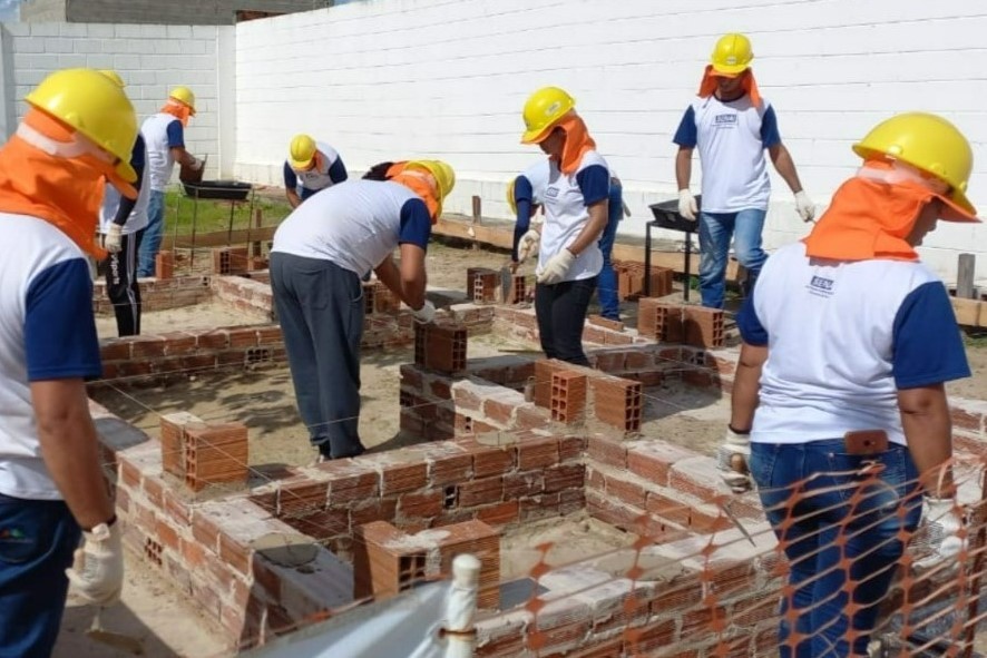 Senai abre quase 400 vagas em cursos profissionalizantes gratuitos em Campina Grande e Bayeux