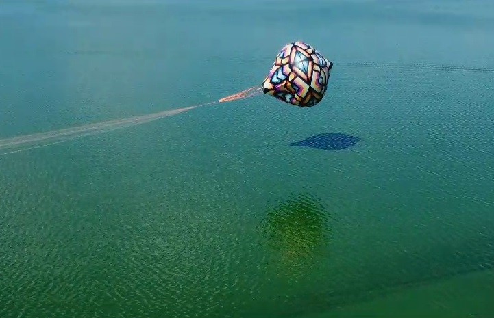 
Drone registra queda de balão no Rio Tietê no interior de SP; vídeo