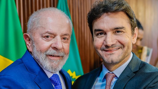 Apesar da demissão formal, Sabino se movimenta para tentar ficar no Ministério do Turismo - Se não for possível, ele quer indicar sua sucessora. Dentro do União Brasil, avaliação é de que demissão é incontornável.
