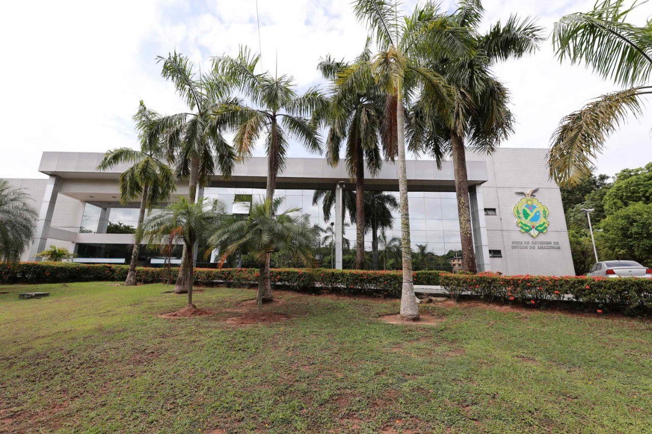 Governo do Amazonas pagou R$ 22,1 milhões por aluguel de um mamógrafo; valor compraria 237 equipamentos, aponta CGU