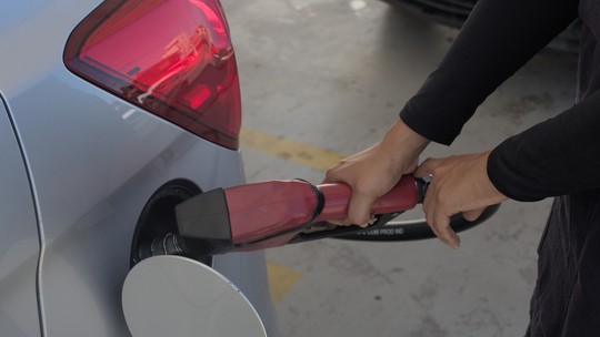 Acelen anuncia aumento de 13% no preço da gasolina  - Foto: (Rafael Aleixo/g1)