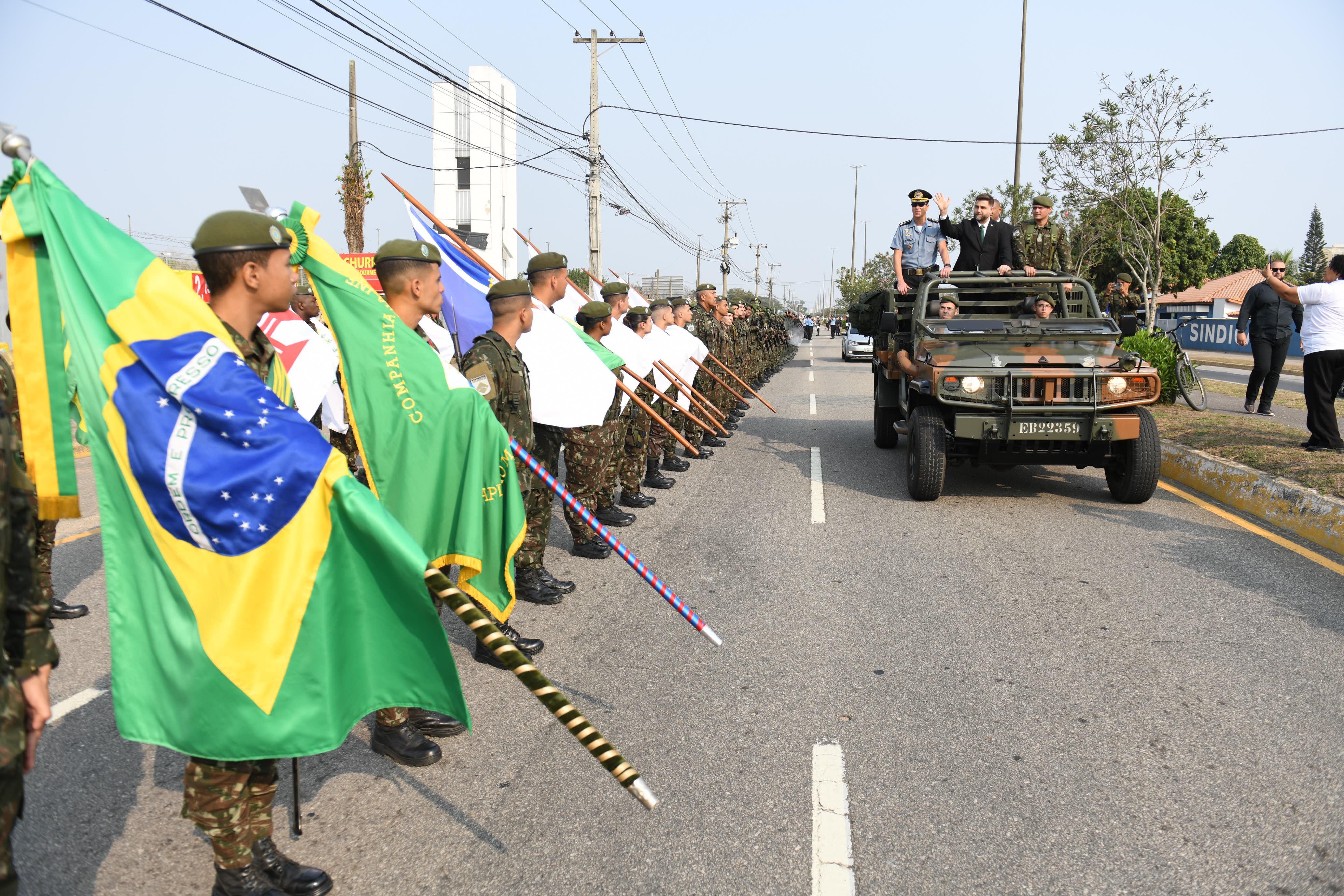 Tradicional Desfile da Independência acontece em Campos 