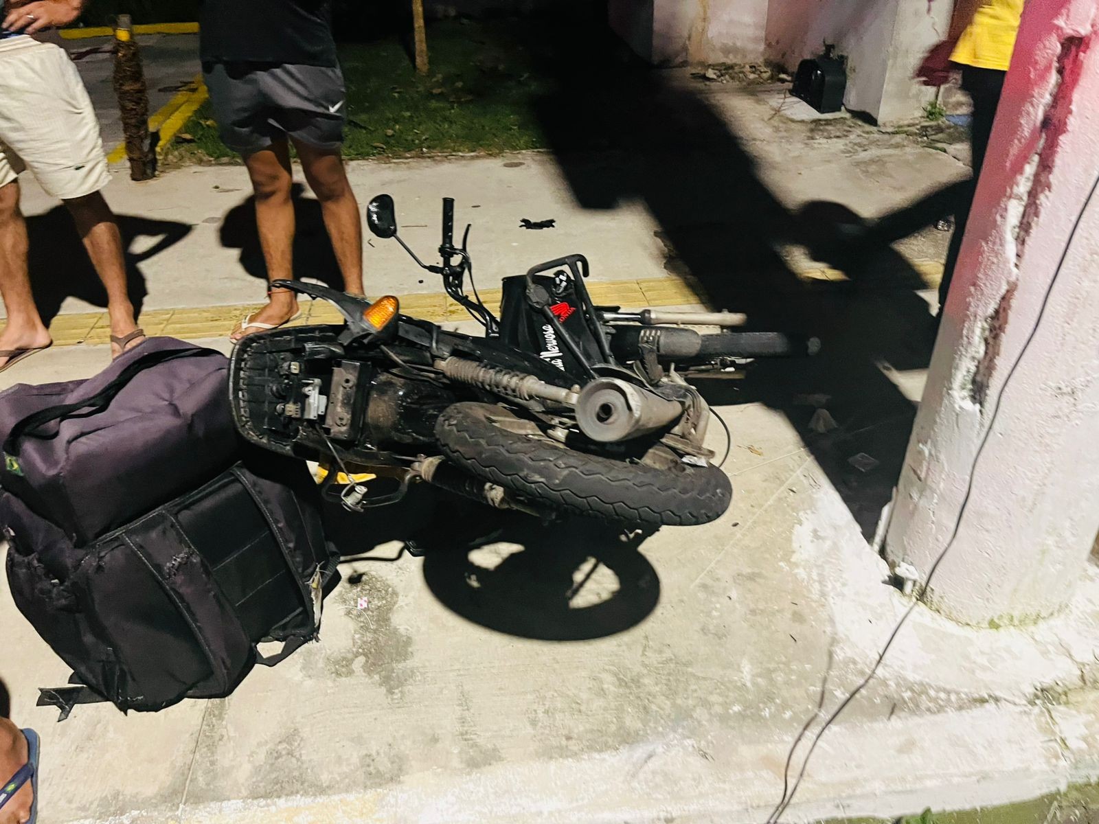 Motociclista morre atropelada em cruzamento de Belém