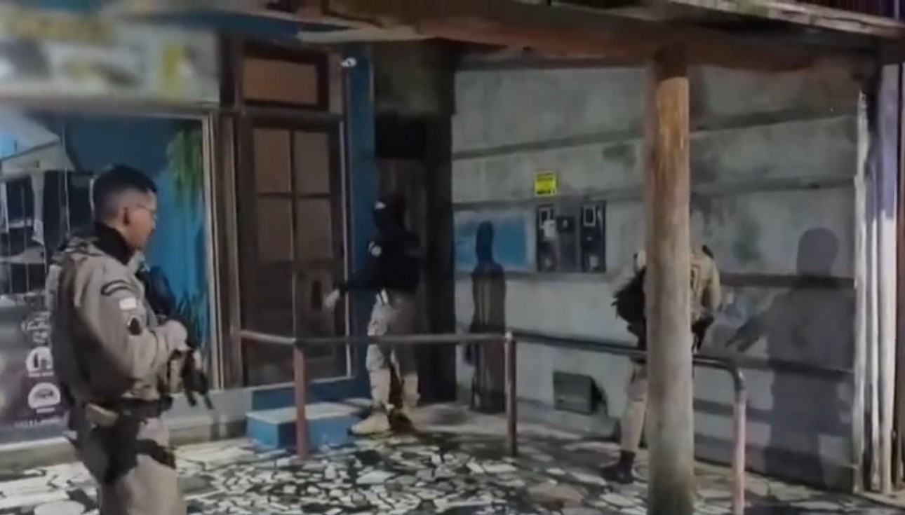 MP denuncia 13 pessoas por integrar grupo ultraviolento que atuava no extremo sul da Bahia