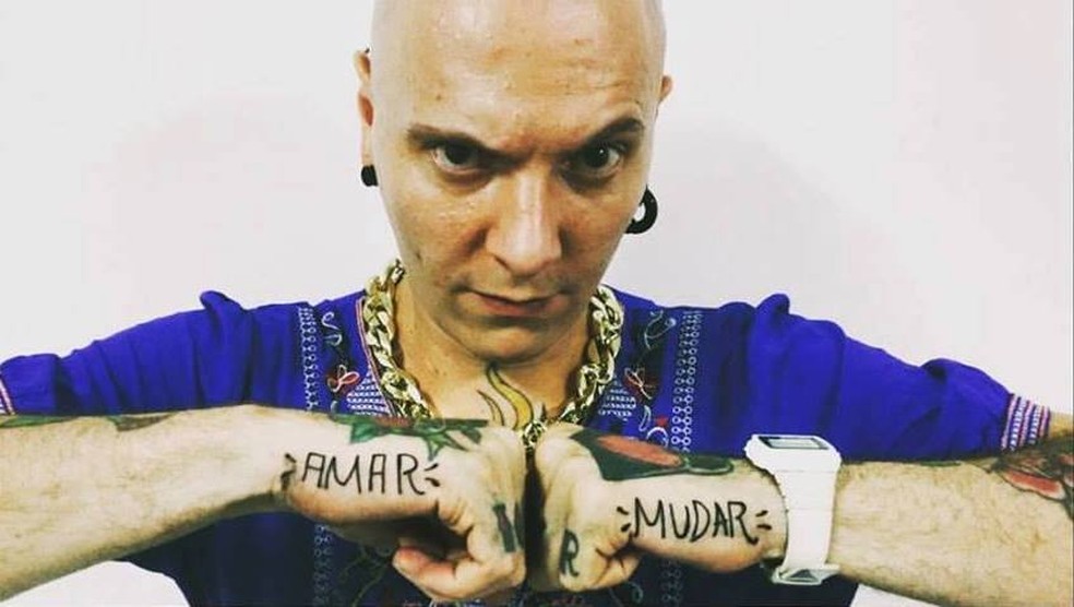 Daniel Belleza, cantor da banda Daniel Belleza & Os Corações em Fúria, morre aos 50 anos | Música | G1