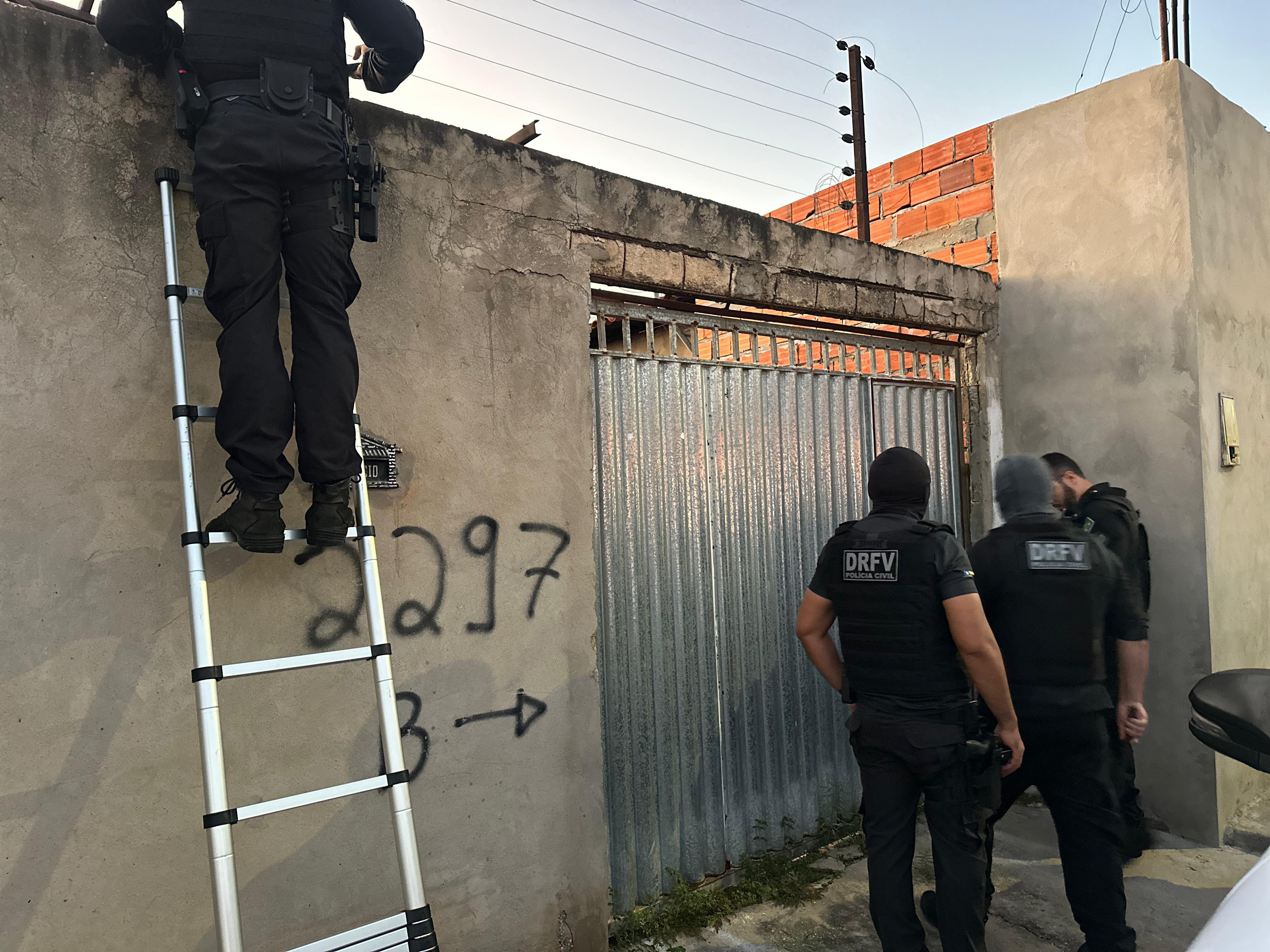 Suspeitos de roubar veículos no Piauí e revendê-los no Maranhão são presos durante operação em cinco cidades