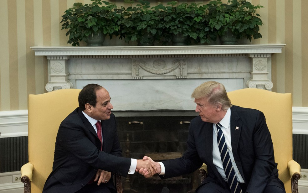 Trump elogia presidente egípcio em visita à Casa Branca | Mundo | G1