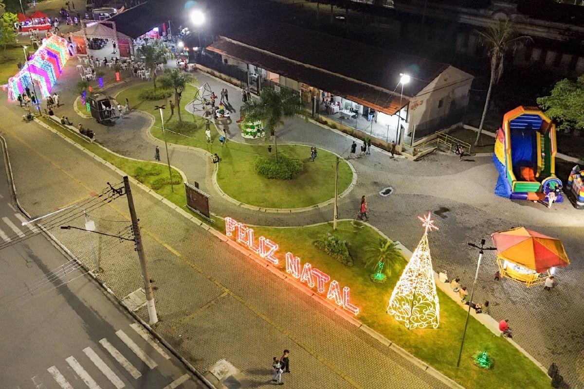 Decoração e eventos transformam Pindamonhangaba no clima do Natal