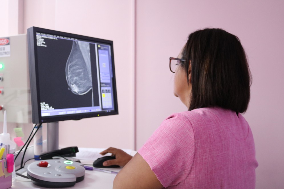 Vitamina D pode ser aliada no tratamento do câncer de mama, sugere estudo