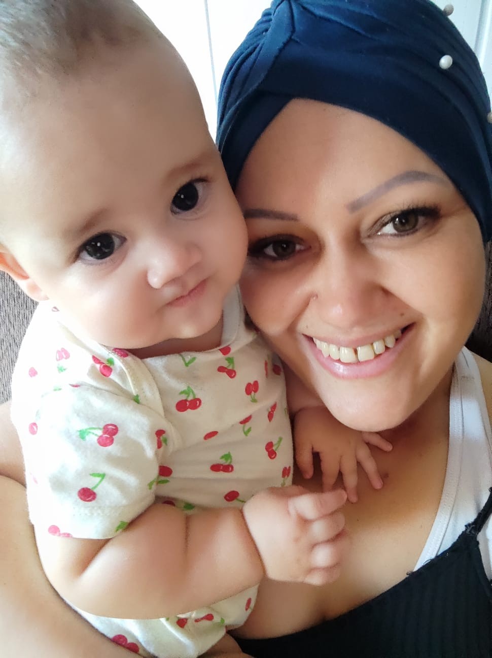 'Minha bebê é um milagre que veio para me dar forças', diz mãe que enfrentou câncer durante a gestação