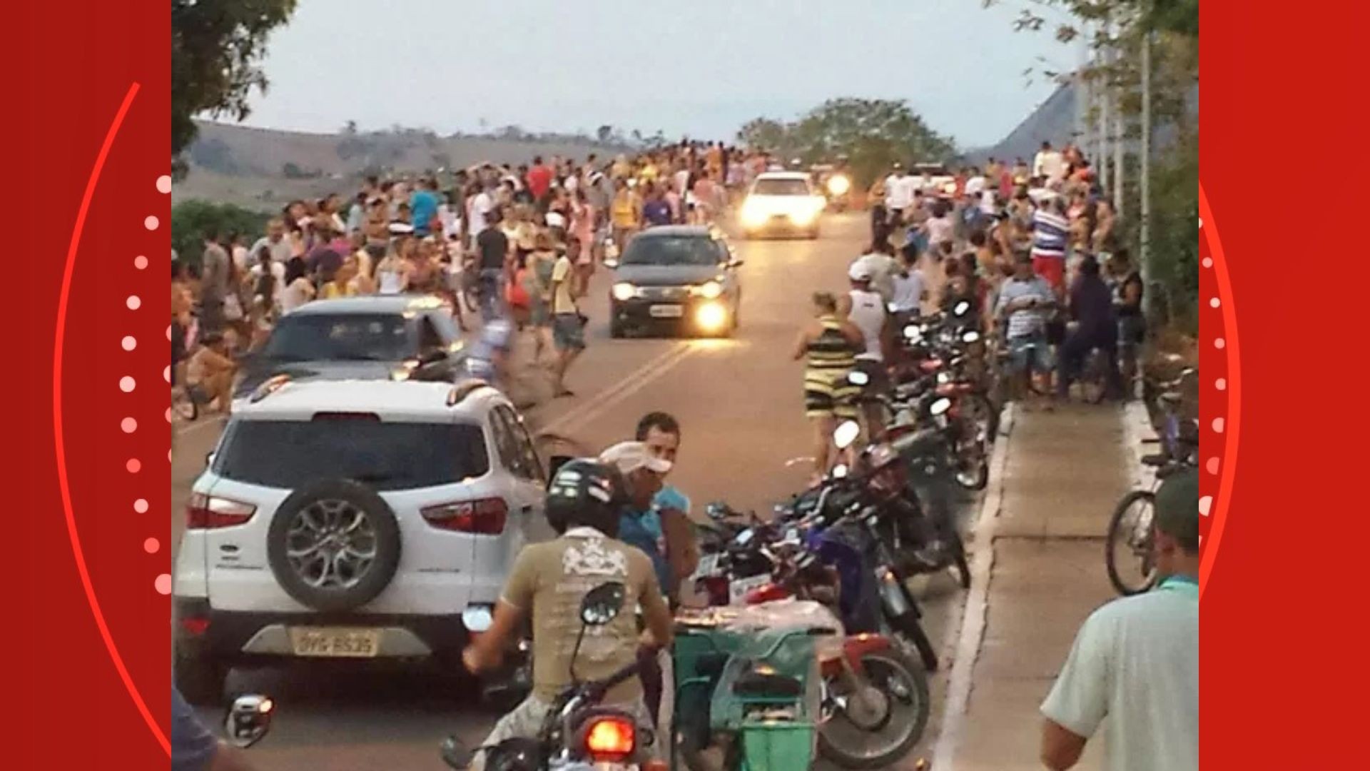 Ponte no ES que serviu de 'torre' para moradores vigiarem chegada da lama da barragem do Fundão hoje 'vê' um Rio Doce doente