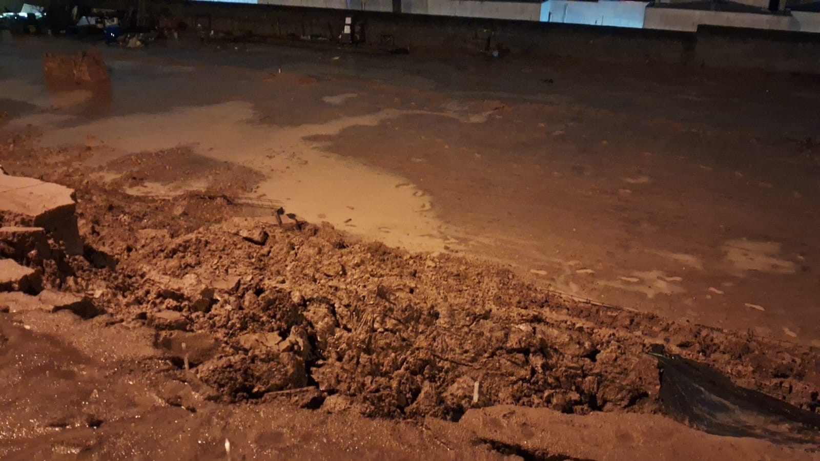 Defesa Civil emite alerta severo de chuvas fortes para Sorocaba; transtornos são registrados em vários pontos da cidade