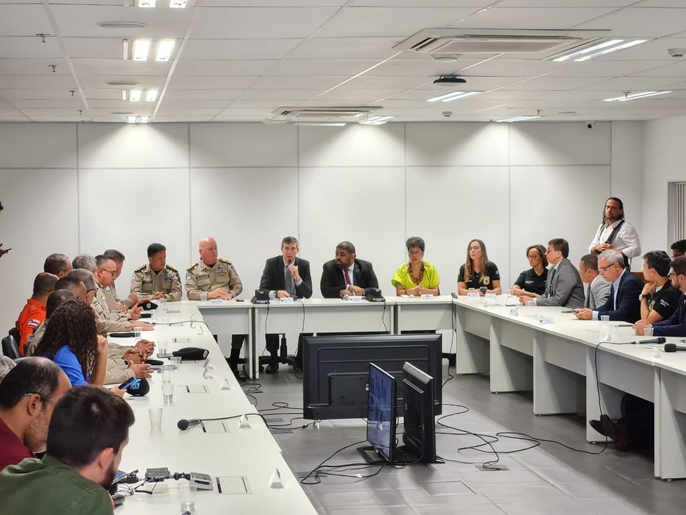 Coletiva de imprensa foi realizada no CAB, em Salvador, nesta segunda-feira (7) — Foto: Phael Fernandes