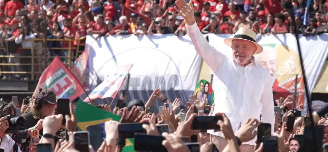 Lula faz primeiro evento de campanha à reeleição no berço político do PT, em São Paulo