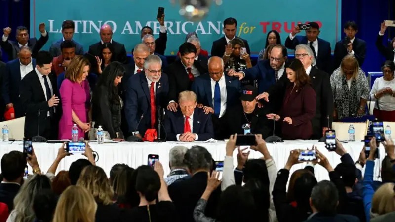 O que explica possível aumento de apoio a Trump entre eleitores negros e latinos