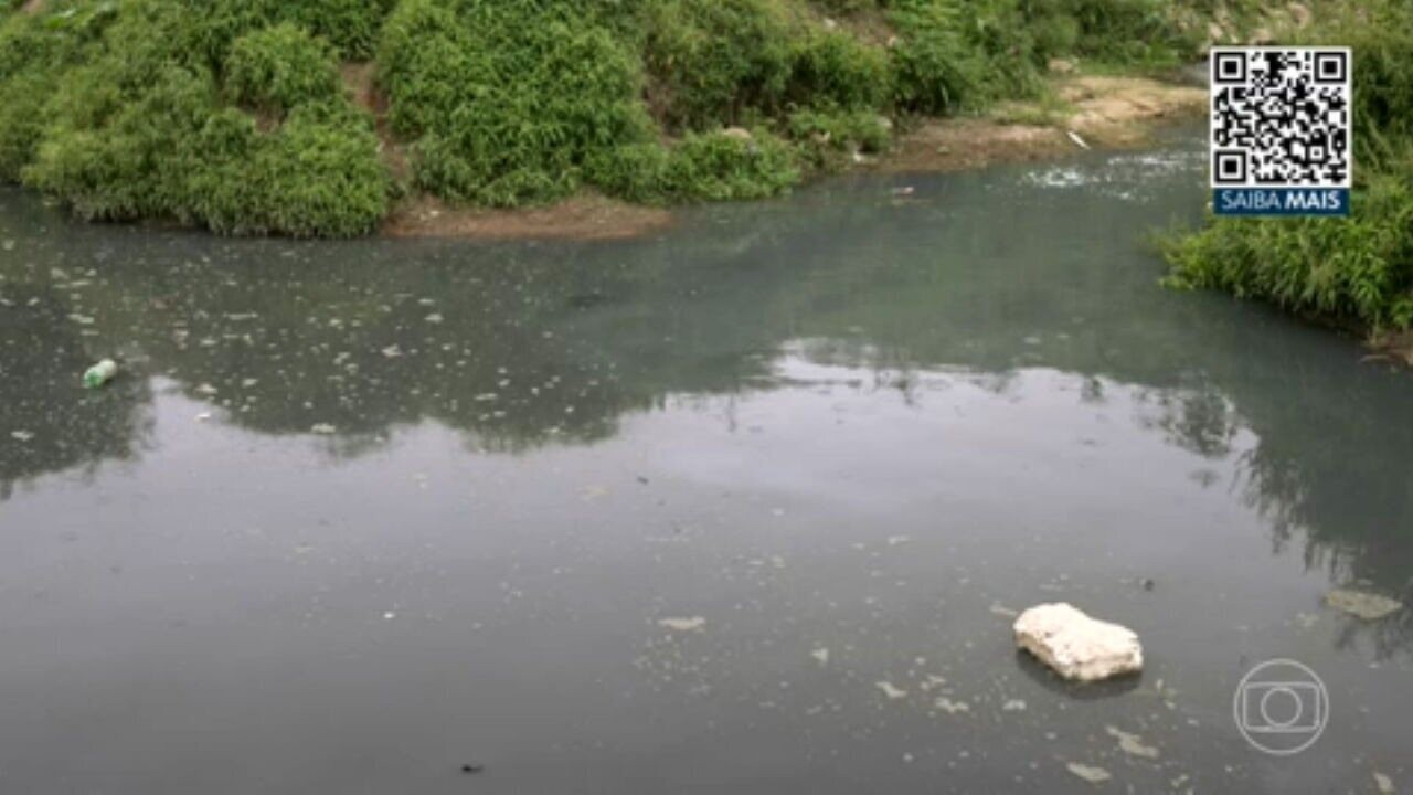 Mancha de poluição no Rio Tietê, o maior de SP, aumenta 47 quilômetros ...
