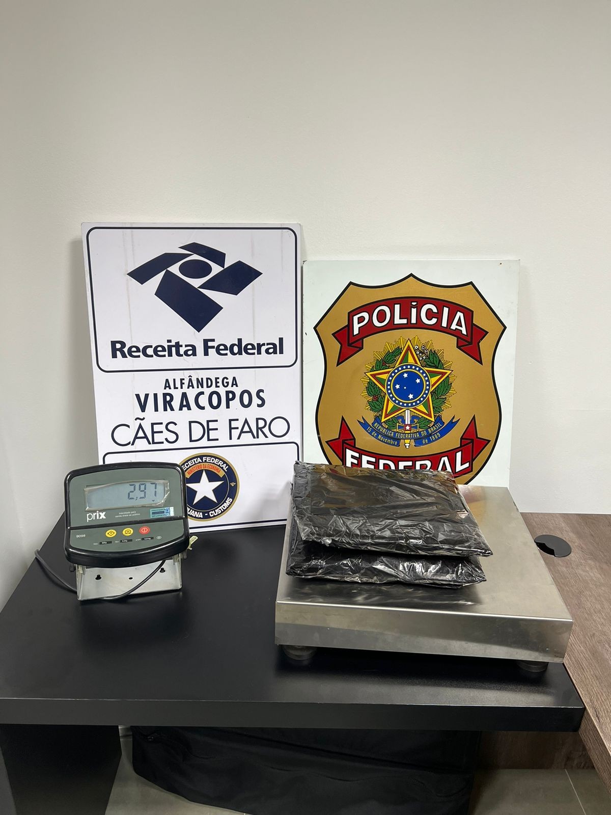 PF prende brasileira que tentava embarcar com cocaína à Europa pelo Aeroporto de Viracopos