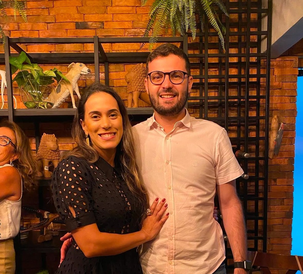 Juliana Silvano e seu marido, Diego Rafael Monteiro, ciclista que morreu atropelado em faixa preferencial — Foto: Arquivo pessoal