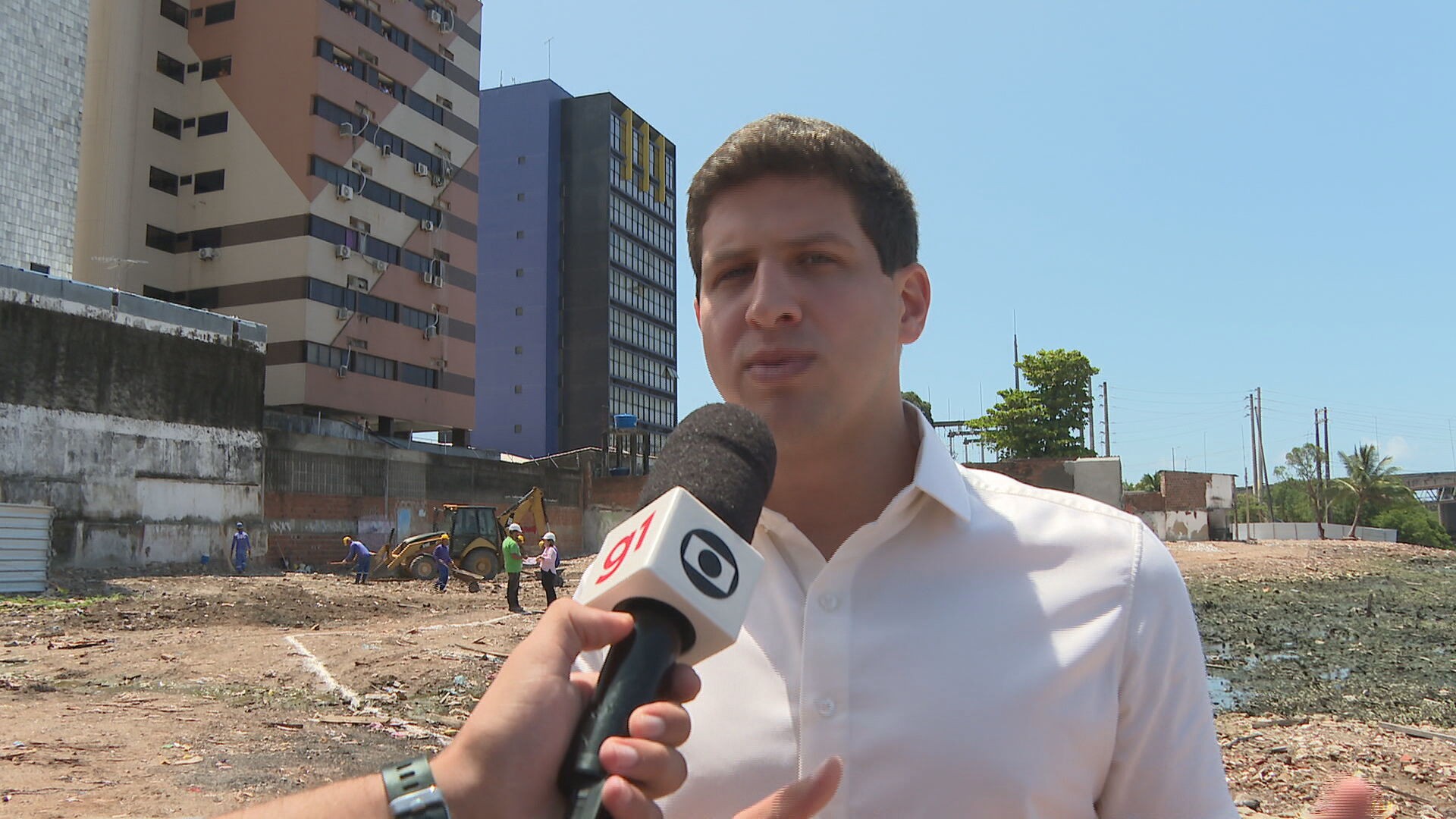 João Campos promete benefícios fiscais e remissão de dívidas de imóveis no Centro do Recife