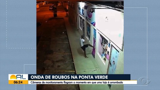 Agência de turismo é arrombada e roubada na Ponta Verde, em Maceió; veja VÍDEO - Programa: Bom Dia Alagoas 