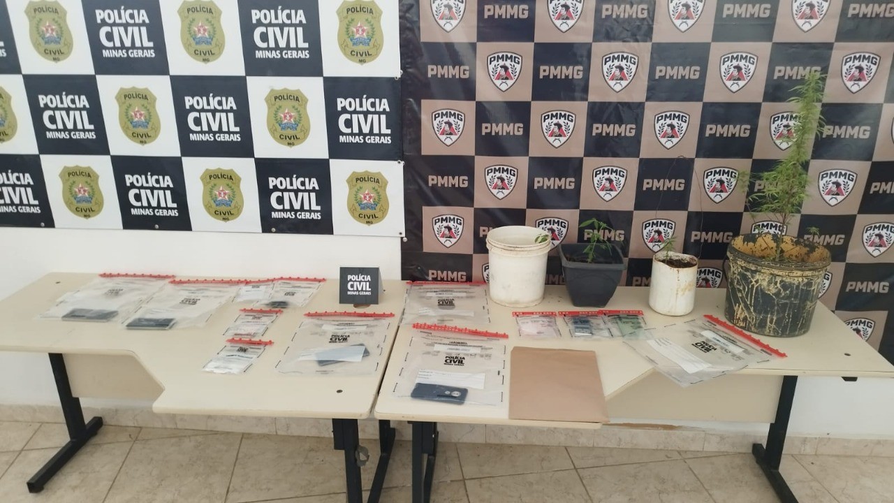 Operação contra o tráfico de drogas e lavagem de dinheiro prende oito pessoas em Perdões, MG