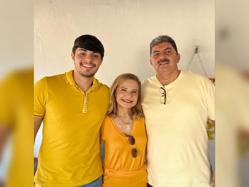 Prefeita de Apuiarés, Ana Rufino (PSB), nomeou o marido e o filho como secretários do município. — Foto: Instagram/ Reprodução