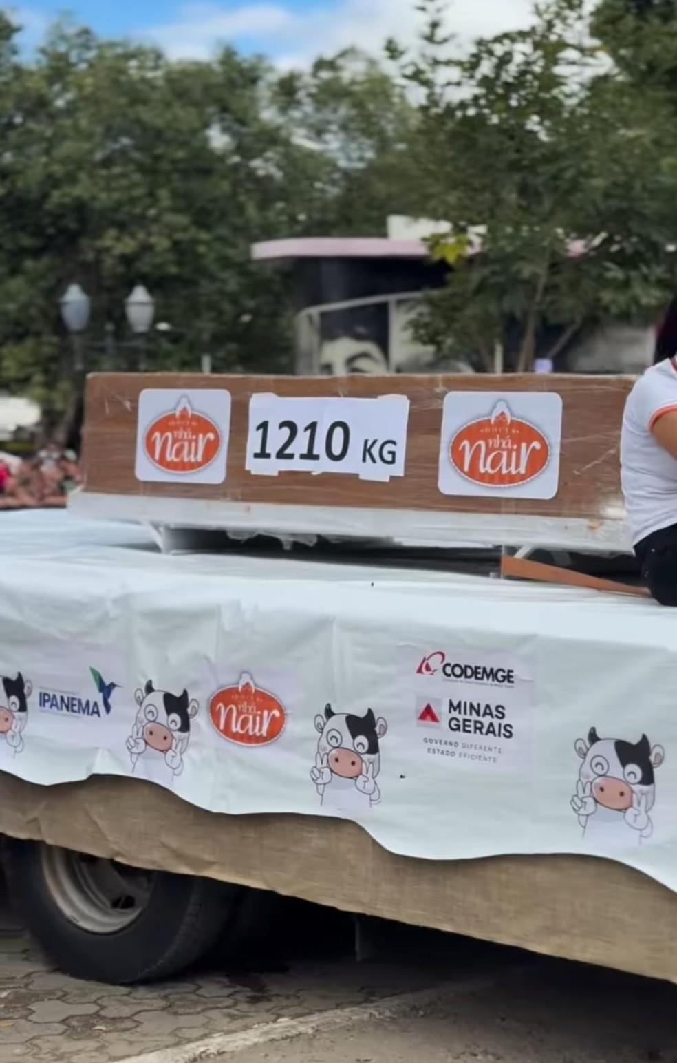 Cidade de Ipanema também produziu maior doce de leite do mundo. — Foto: Prefeitura de Ipanema