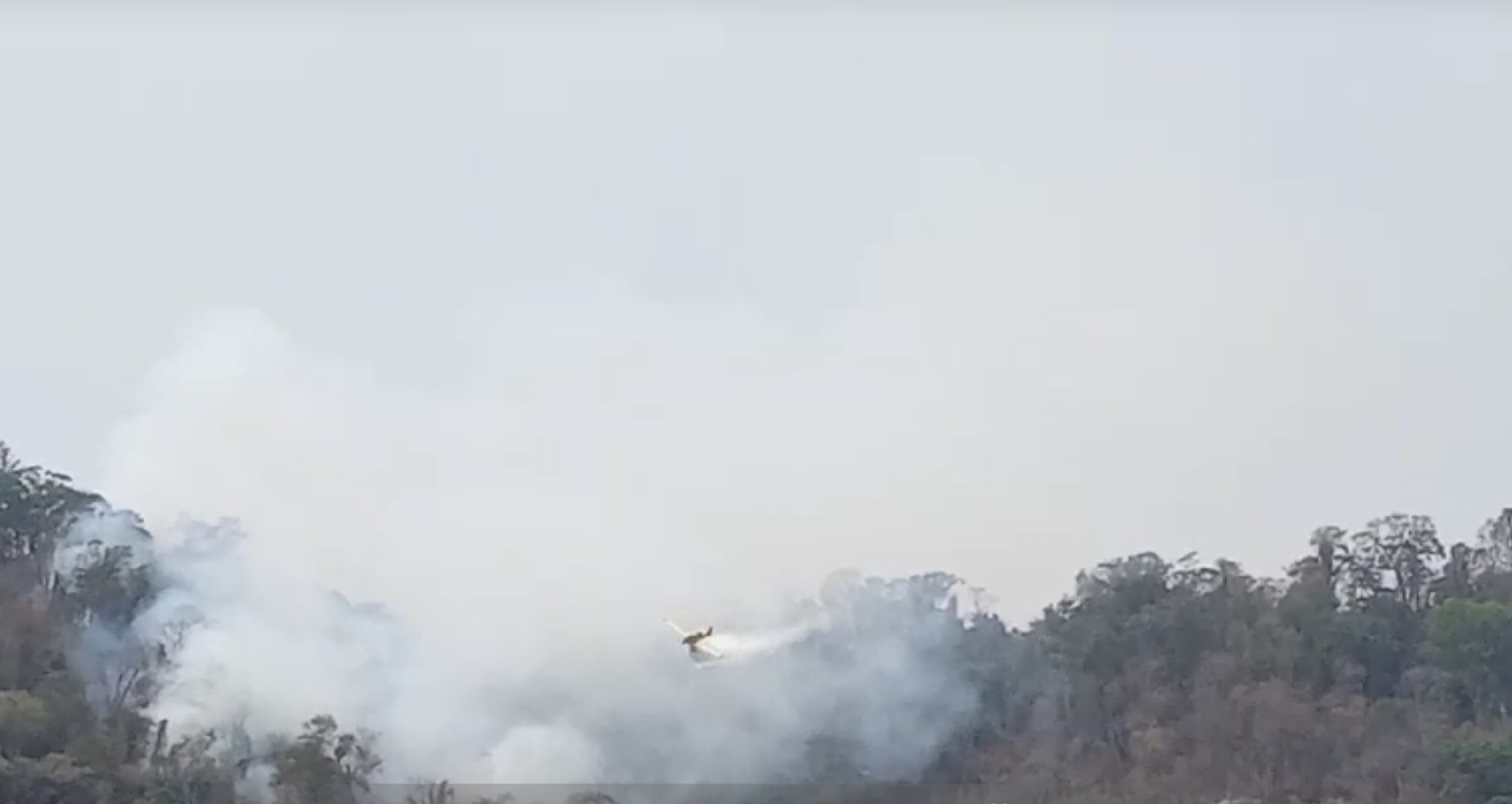 Entenda como equipes e aeronaves combatem fogo que atinge área de preservação há 5 dias em Ipeúna 