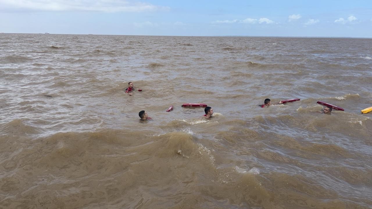 Homem se afoga na Rampa Náutica de Macapá e bombeiros fazem buscas no Rio Amazonas