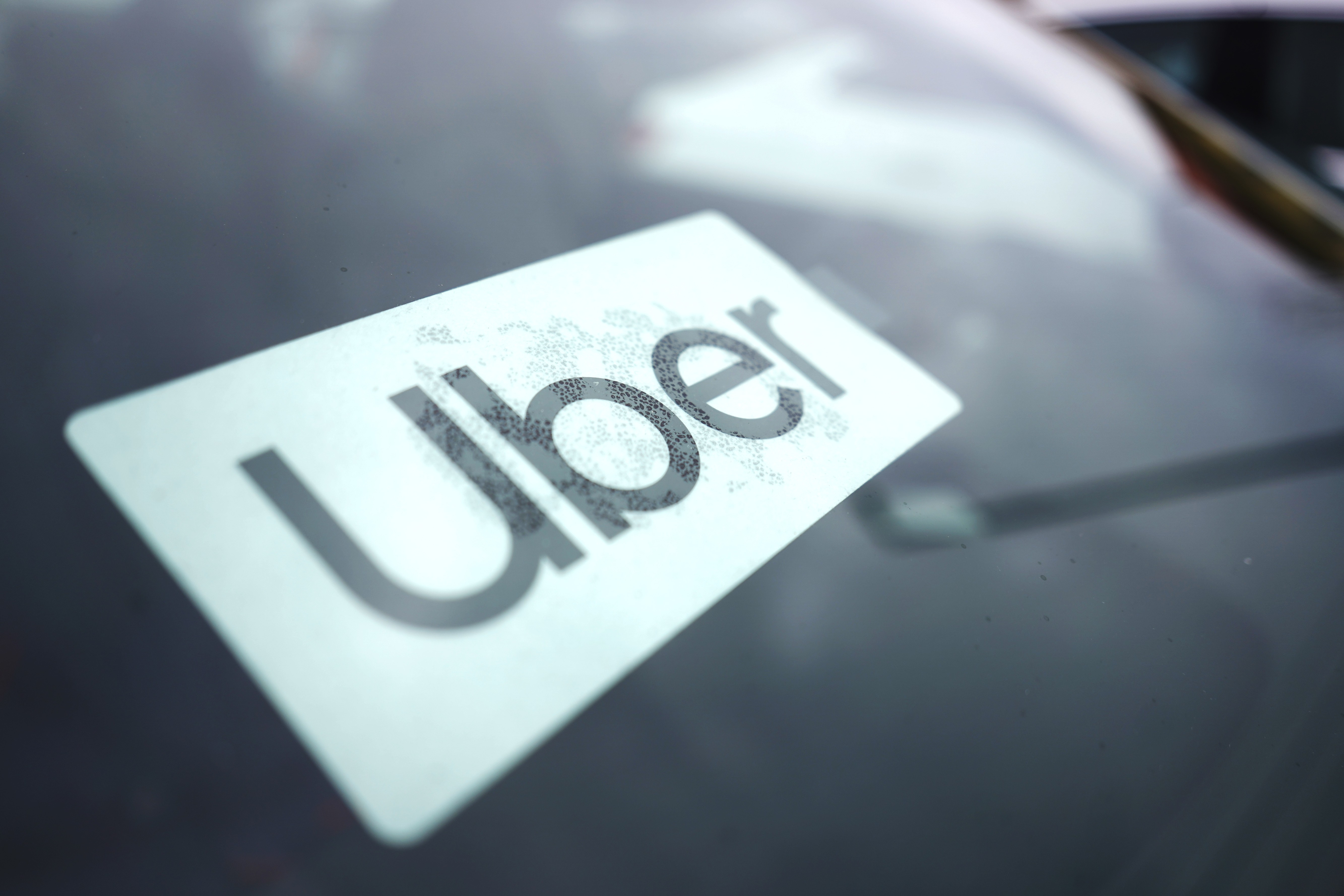 Uber atualiza lista de carros aceitos no Black e Comfort; veja mudanças para 2027