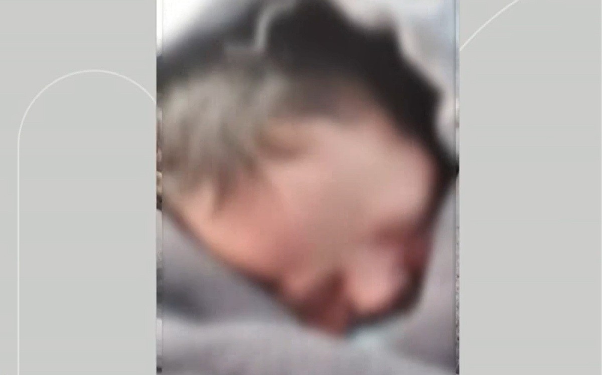 Adolescente dá à luz em casa, esconde bebê da família e sensibiliza delegado ao revelar a história 2 dias depois: 'Temos que tratar esse caso com humanidade'