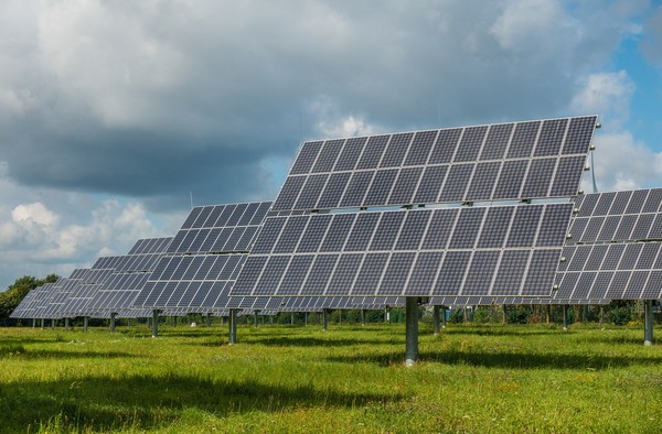 Governo de MT recorre ao STF para tentar derrubar proibição de cobrança do  ICMS da energia solar | Mato Grosso | G1