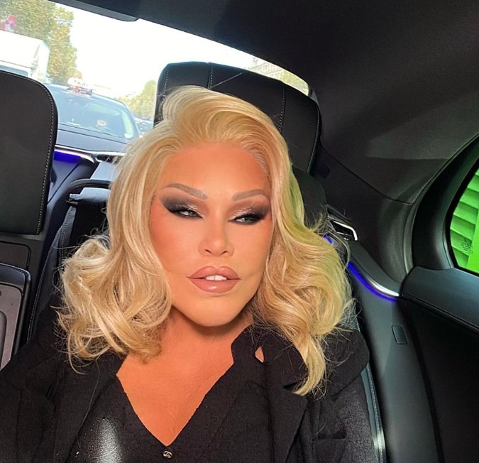 Morre Jocelyn Wildenstein, socialite conhecida como 'mulher felina'