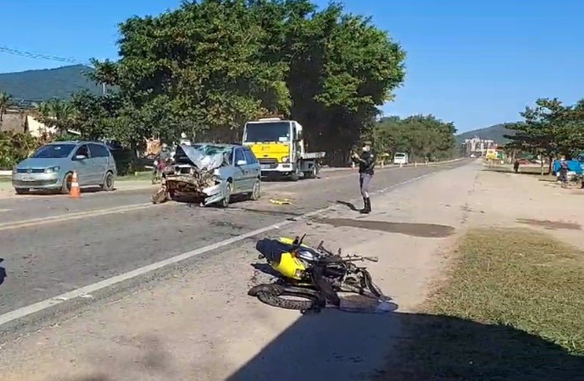Motociclista Morre Em Acidente Na Rio Santos Em Ubatuba Vale Do Paraíba E Região G1 