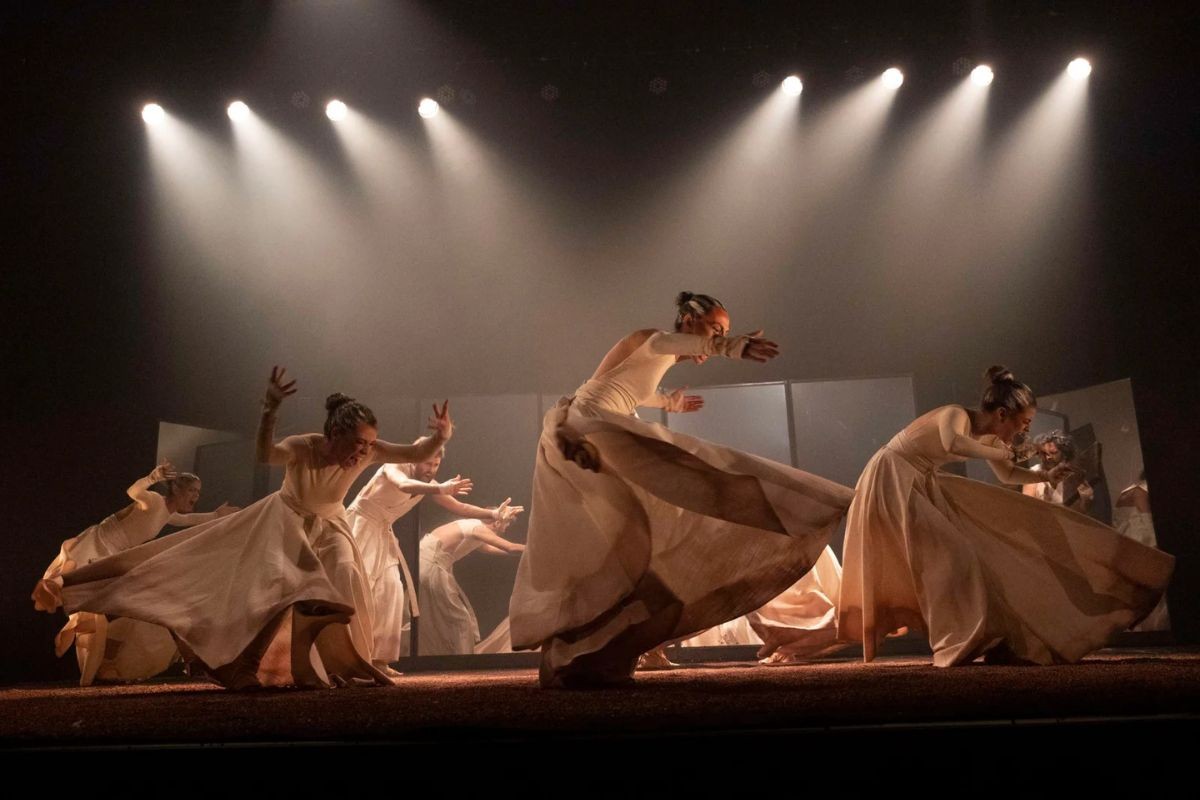 Festival Santista de Teatro começa com homenagem a Plínio Marcos e mais de 30 atrações em Santos