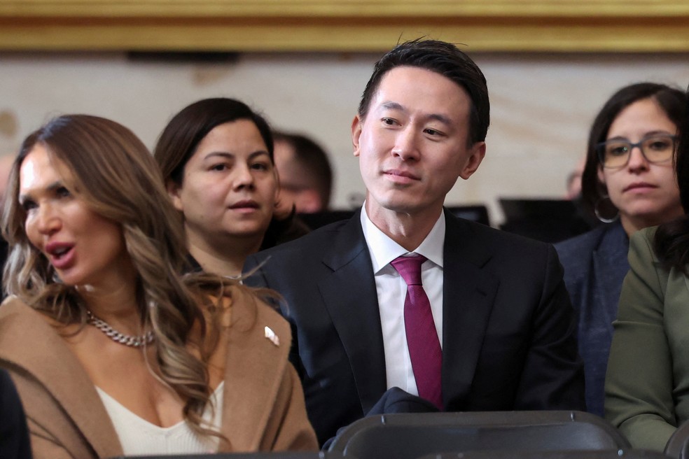 Shou Zi Chew, CEO do TikTok, comparace à cerimônia de posse de Donald Trump em 20 de janeiro. — Foto: REUTERS/Kevin Lamarque