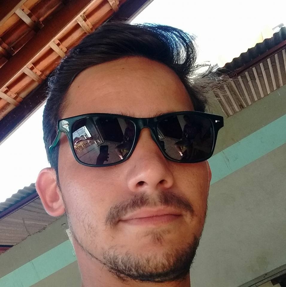 Bombeiros encontram corpo de empresário que caiu no Rio Grande após caiaque virar, em Miguelópolis