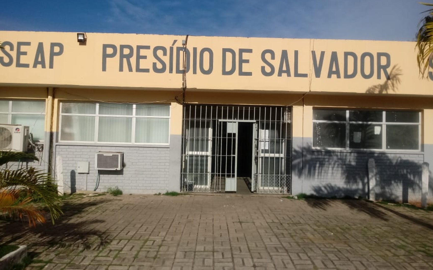 Visitas aos detentos são suspensas após princípio de motim em penitenciária de Salvador
