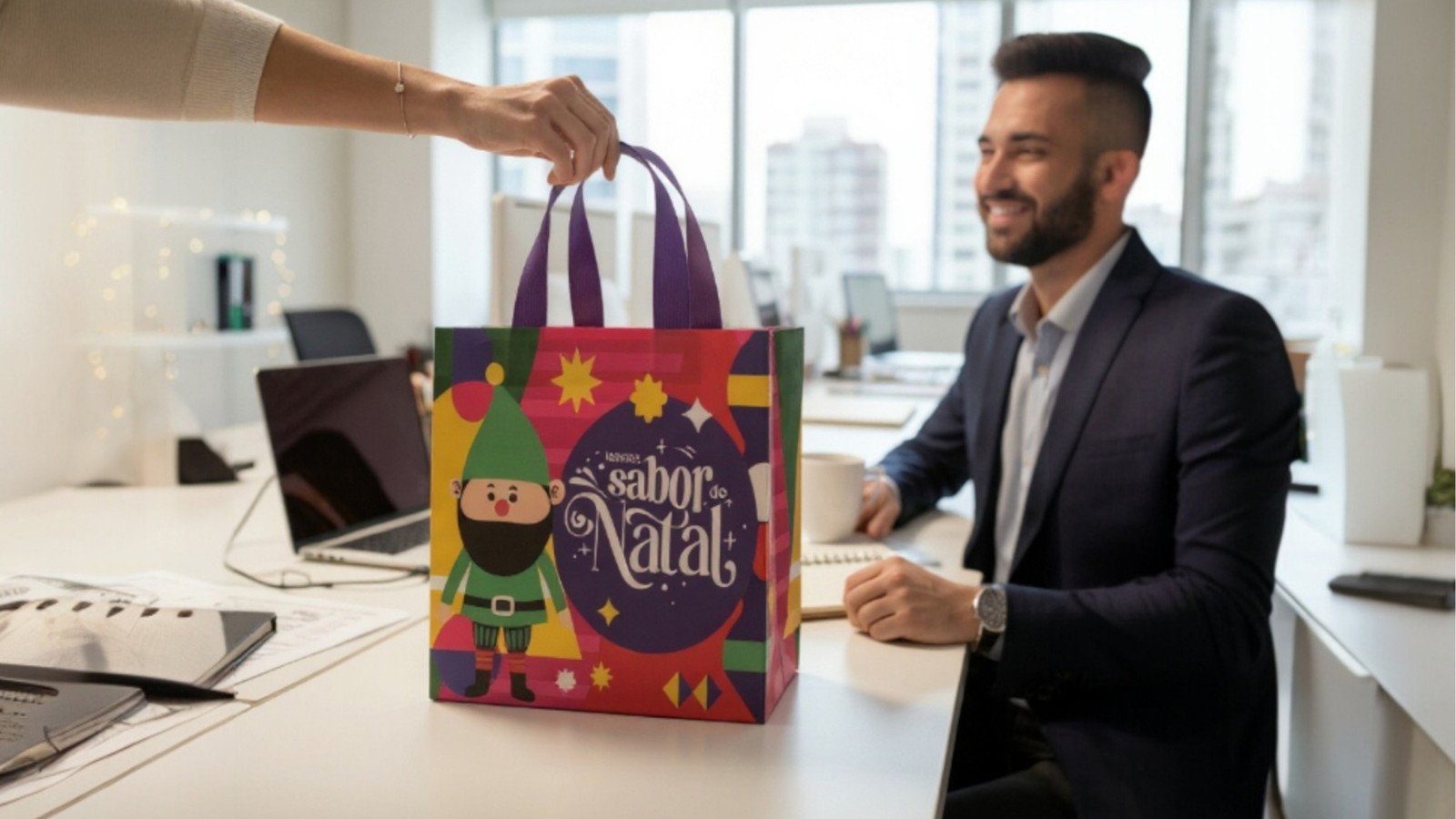 Por que presentear no Natal cria vínculos e reduz o turnover nas empresas