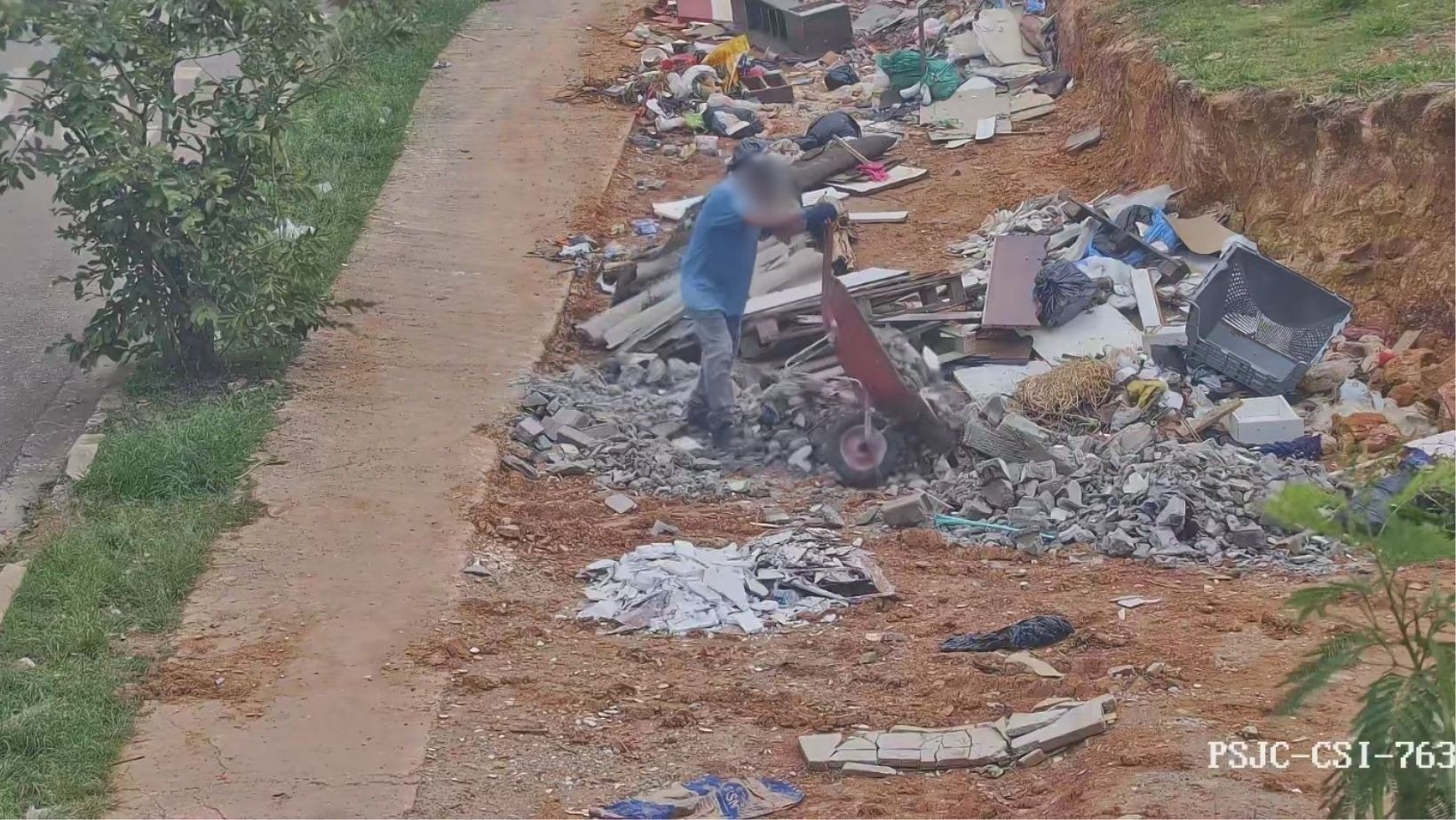 Flagrantes de descarte irregular de lixo sobem quase 11 vezes em São José dos Campos