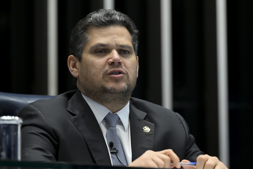 Presidente do Senado Federal, senador Davi Alcolumbre (União-AP) conduz sessão — Foto: Saulo Cruz/Agência Senado
