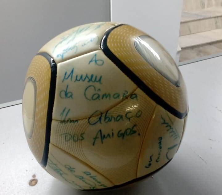 Moraes vota para que sorocabano acusado de furtar bola autografada por Neymar em ato golpista seja condenado a 17 anos de prisão